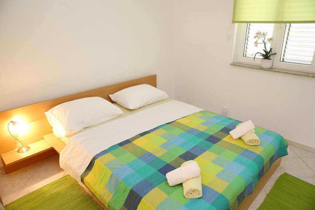 Apartmani Ukalovic Zadar Exterior photo