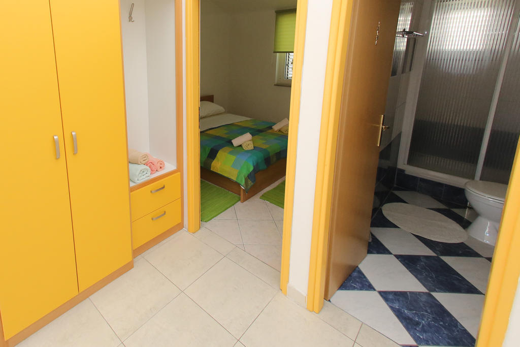 Apartmani Ukalovic Zadar Exterior photo